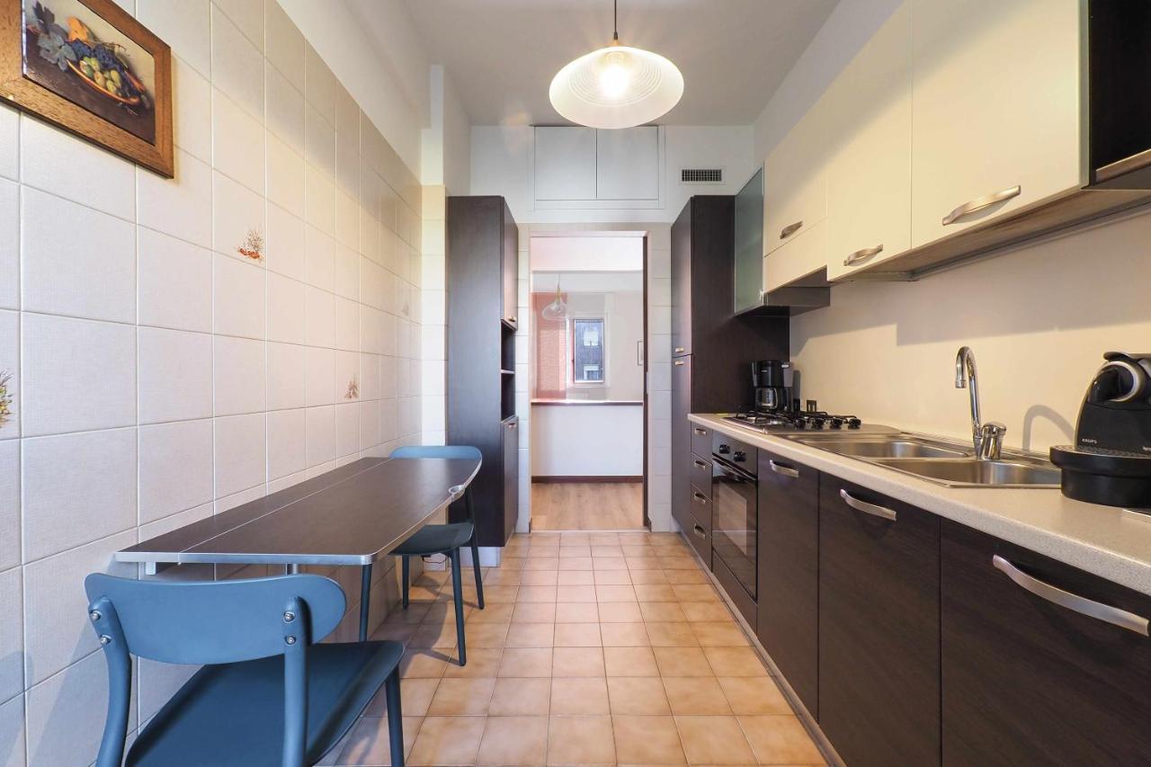 Mba24 Charming Suite Close To Metro Fieracitylife Milão Exterior foto